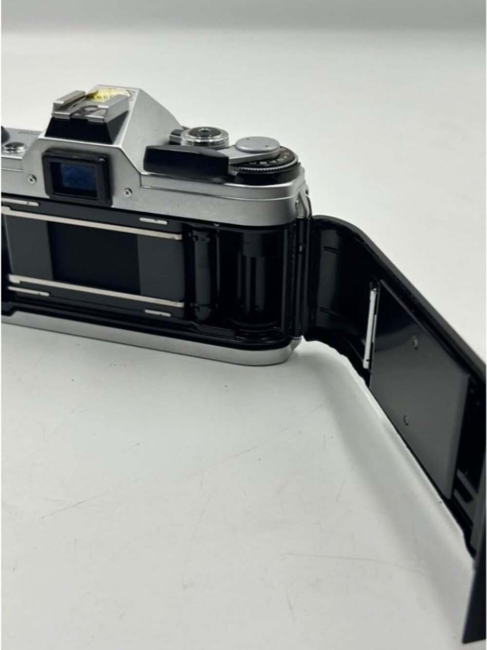 Canon AE-1 35mm SLR Film Camera 50mm 1:1.8 Lens Film Tested Working✅ - Picture 8 of 9